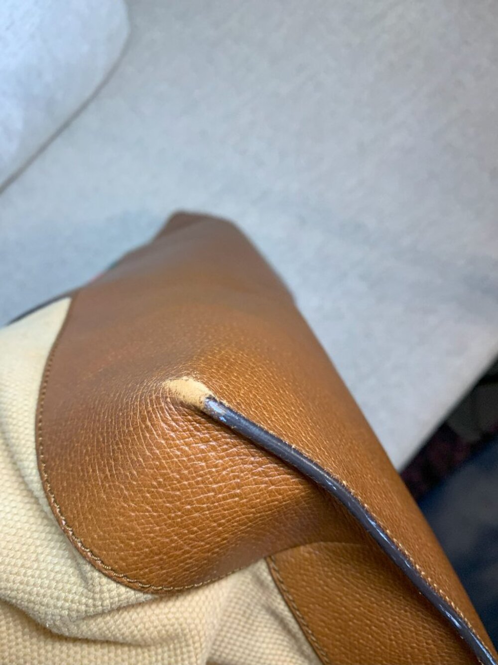 Gucci Crest Braided-Handle Large Canvas Tote - Picture 14 of 16